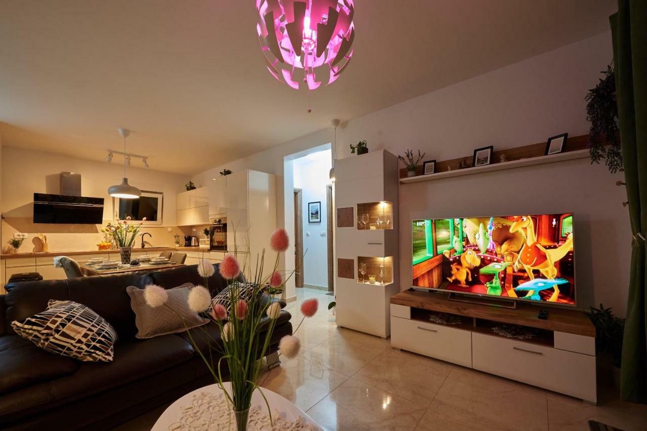 Golubica Apartment Trogir Bagian luar foto
