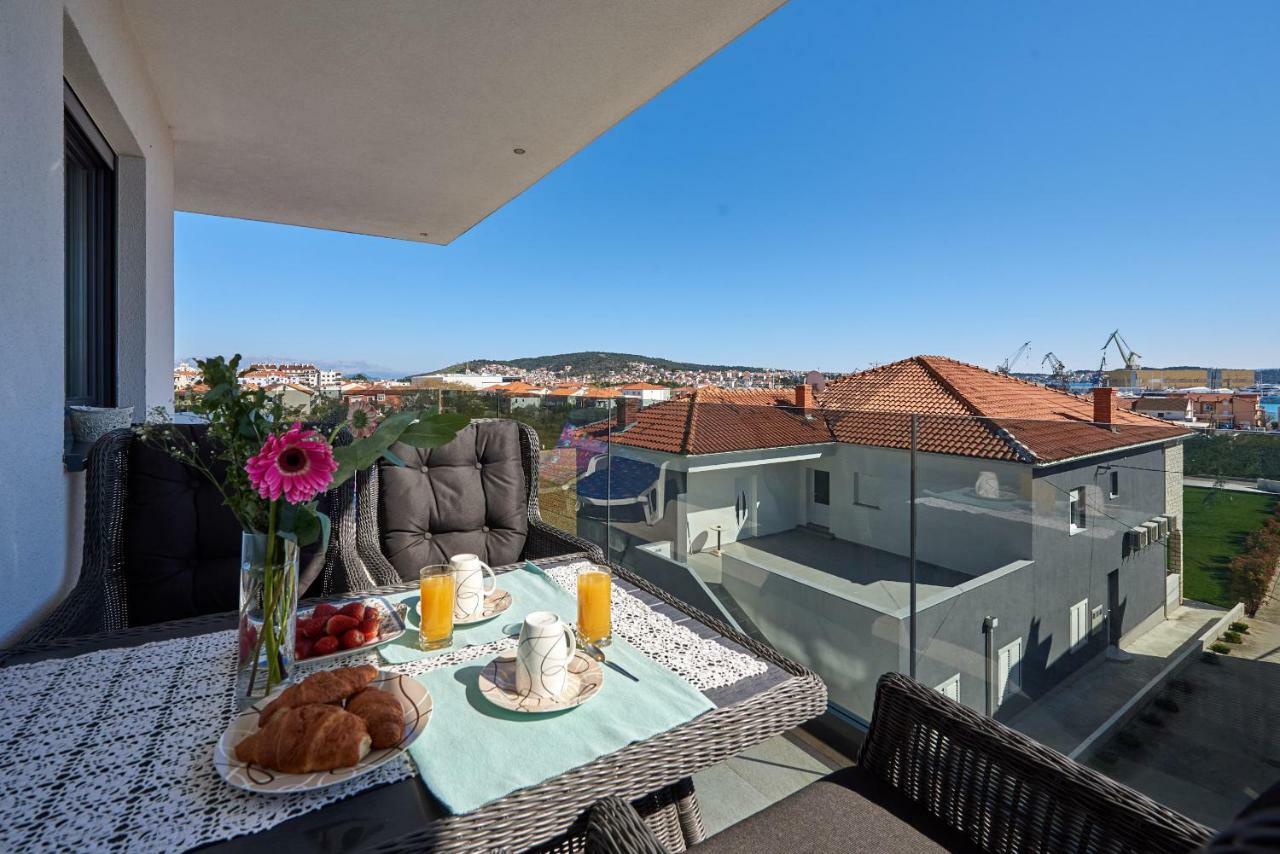 Golubica Apartment Trogir Bagian luar foto
