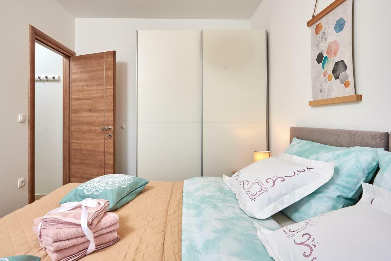Golubica Apartment Trogir Bagian luar foto