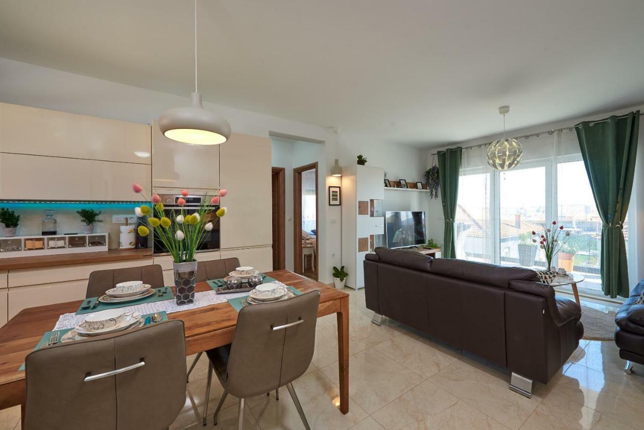 Golubica Apartment Trogir Bagian luar foto